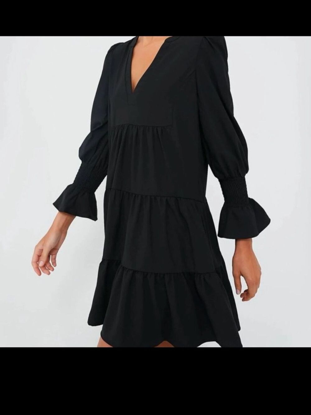 Tuckernuck Pomander Place Black Crepe Kenzo Mini Dress Size Medium V-Neck Tiered